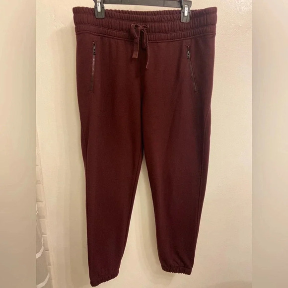 Athleta Bounce Back Jogger Sweat Pant Burgundy Size Large - Picture 4 of 10